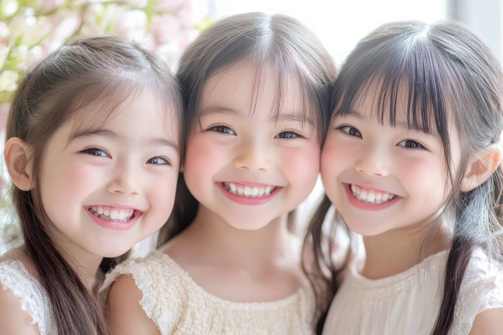 虫歯を予防して笑顔の女の子達