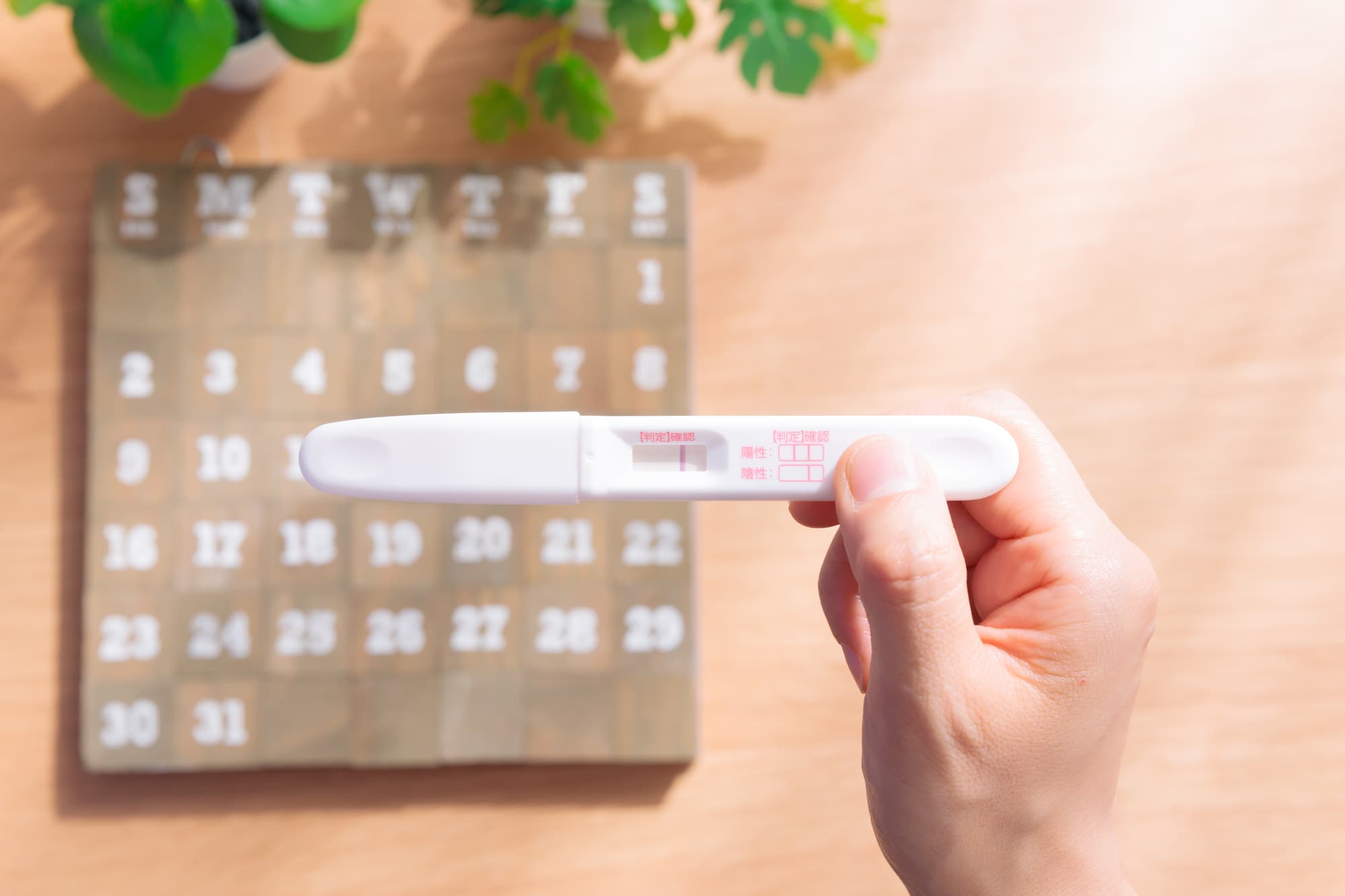 インプラント治療中に妊娠がわかった様子